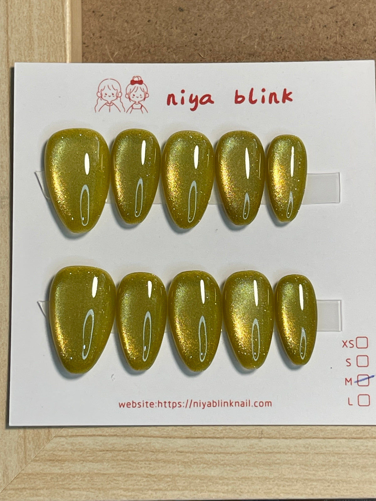 Medium cat eye （Short almond
