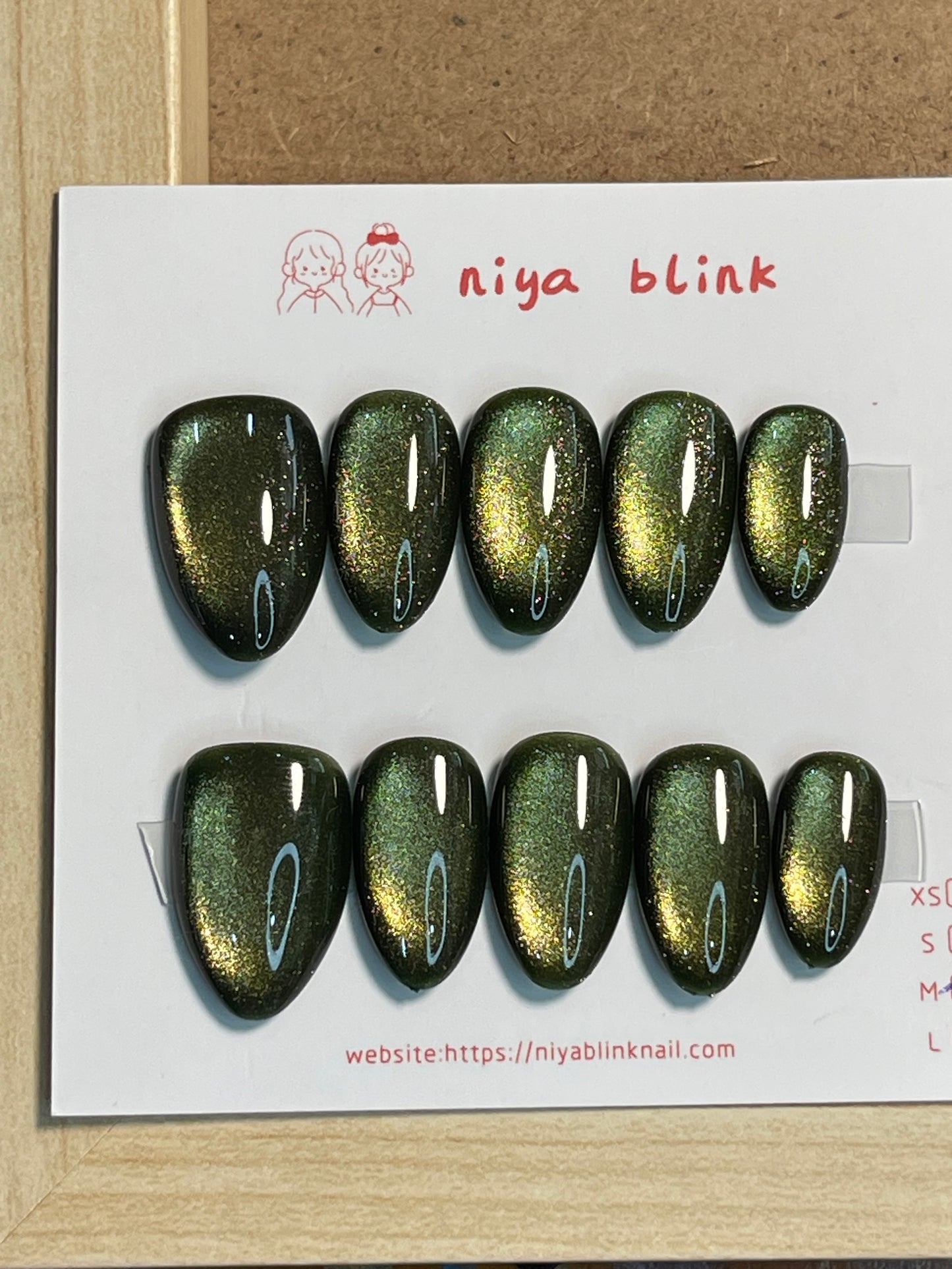 Medium cat eye （Short almond