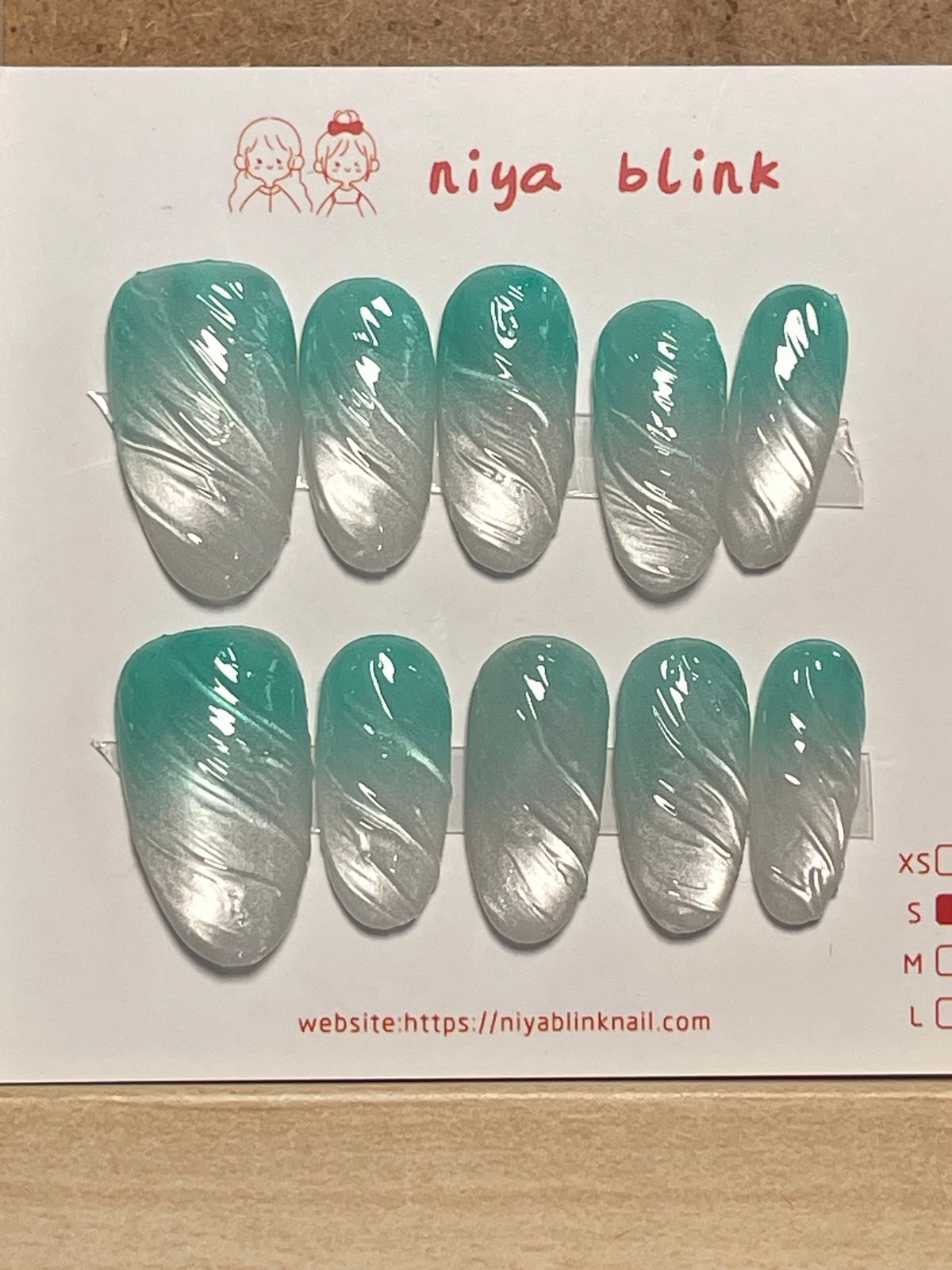 Small Oval 2640