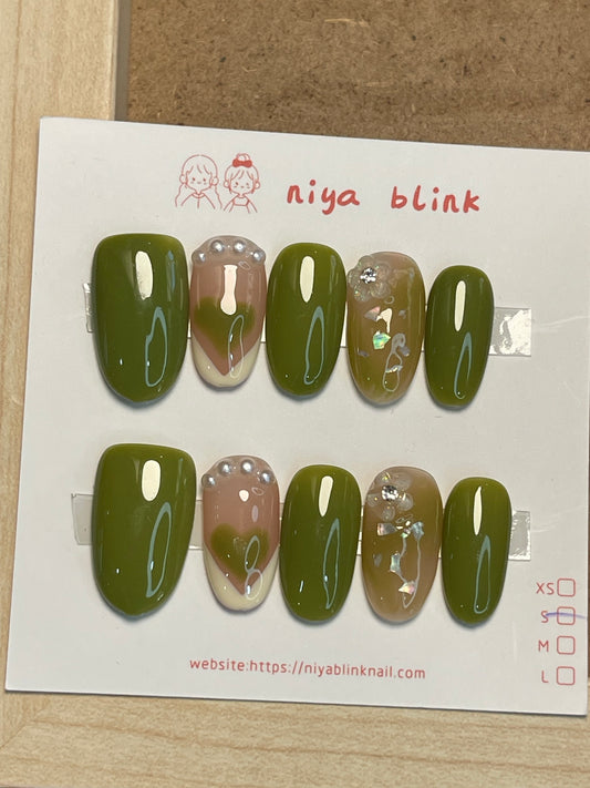 Small 900