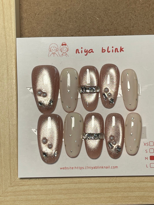 Medium Oval 6233