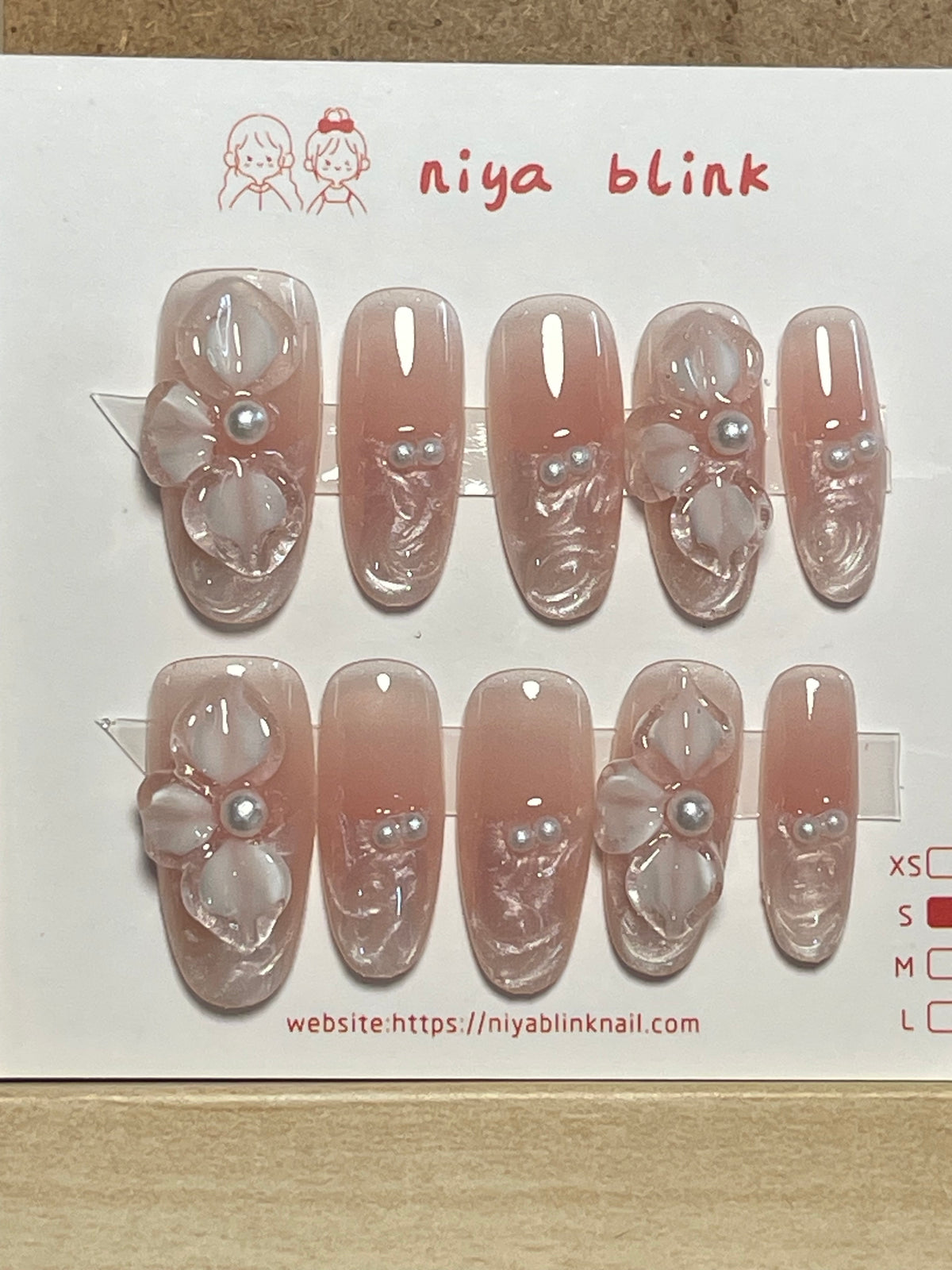 Small Oval 2644