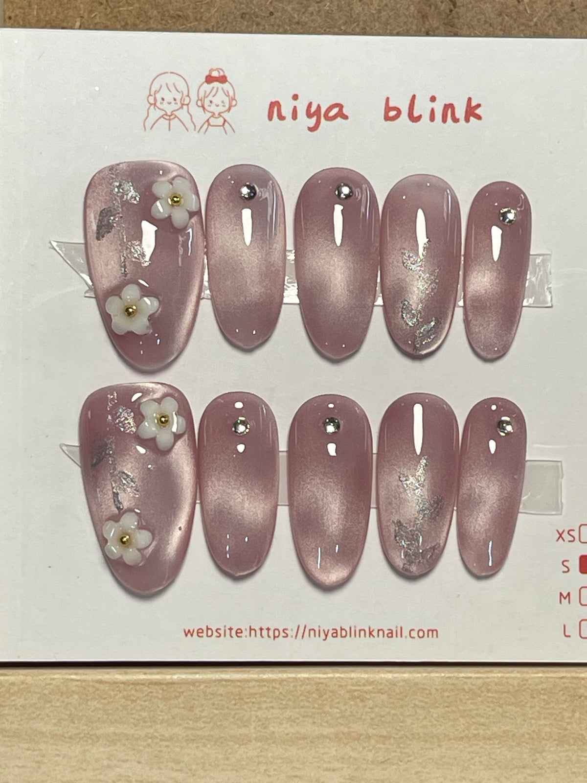 Small Oval 2651
