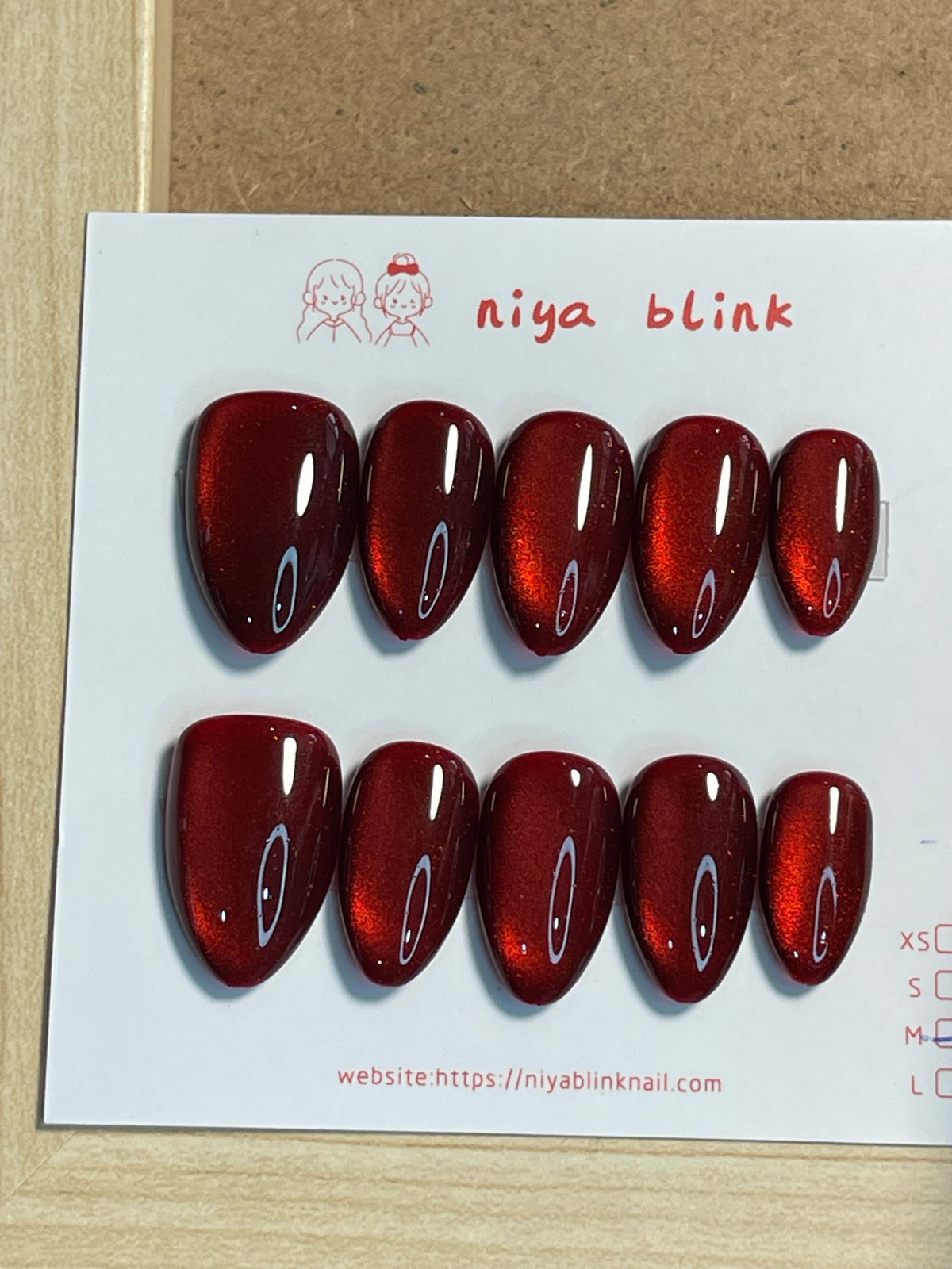 Medium cat eye （Short almond