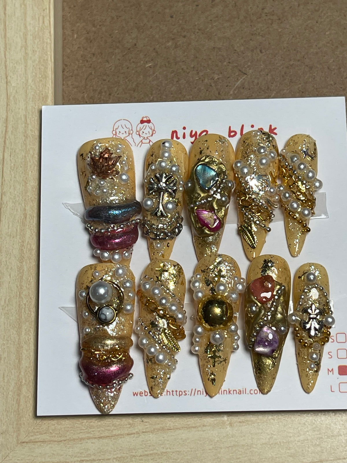 Medium 5465
