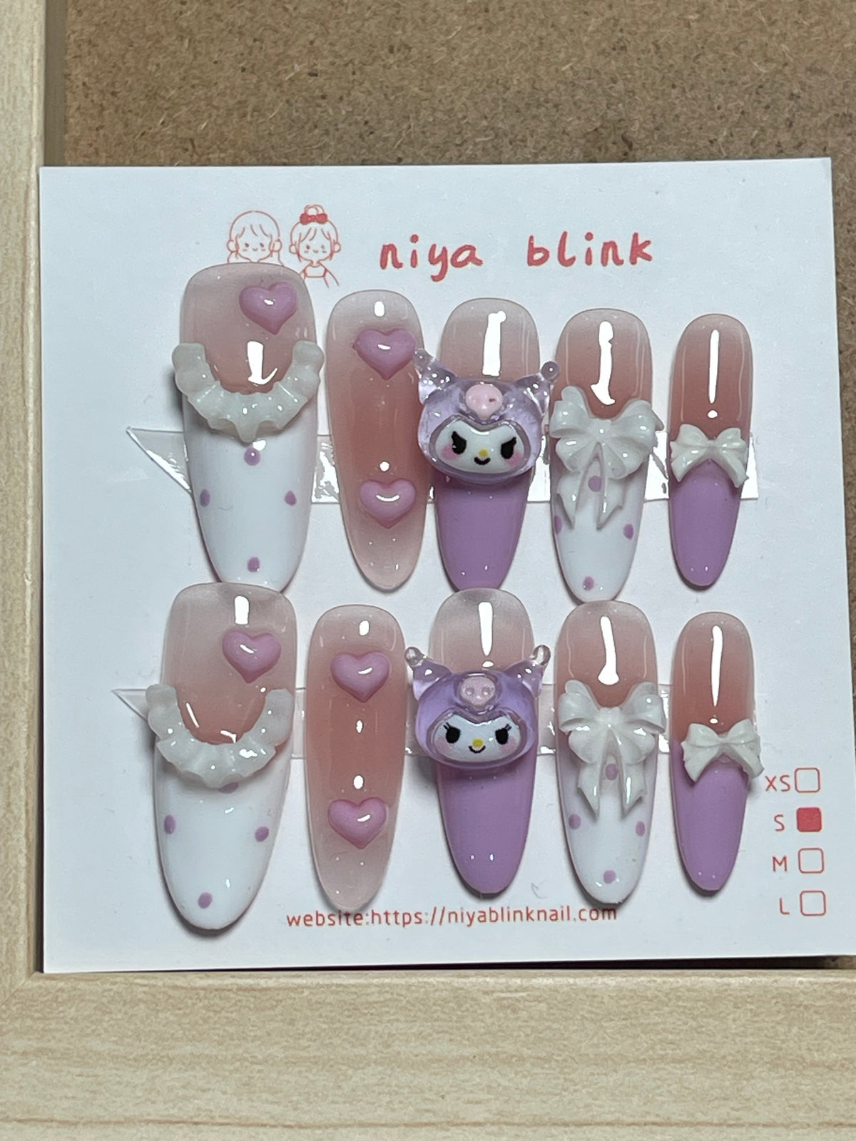 Small long oval 2699