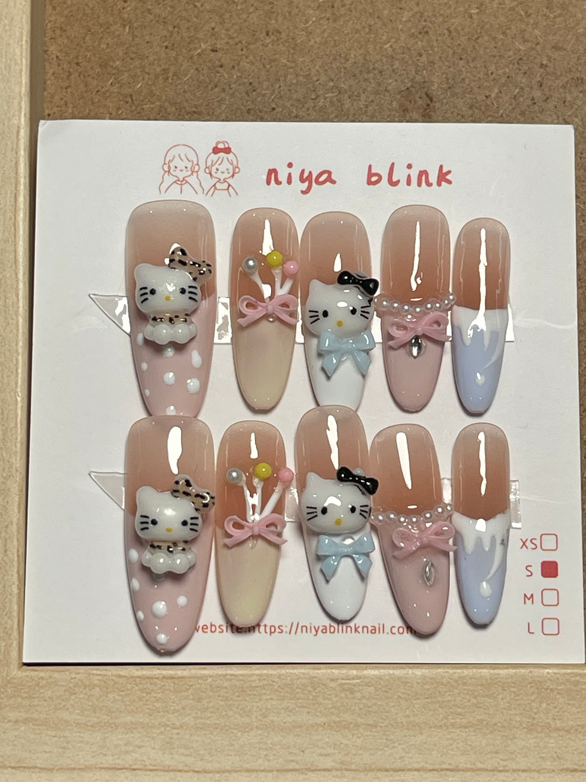 Small long oval 2701