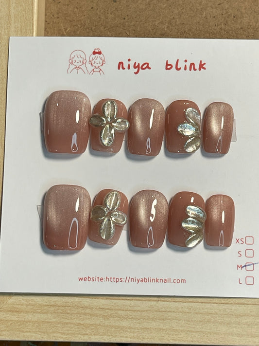 Medium 806