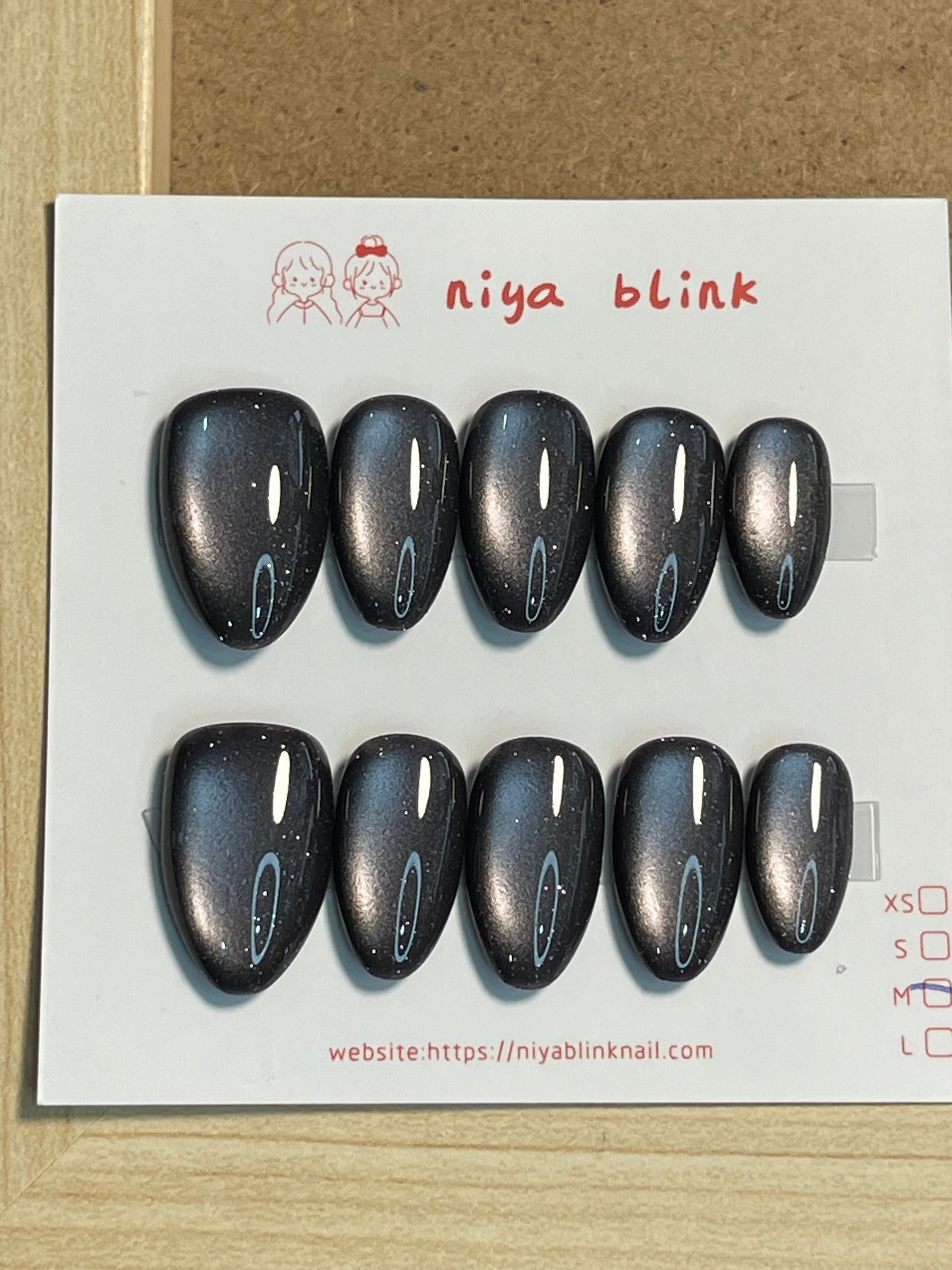 Medium cat eye （Short almond