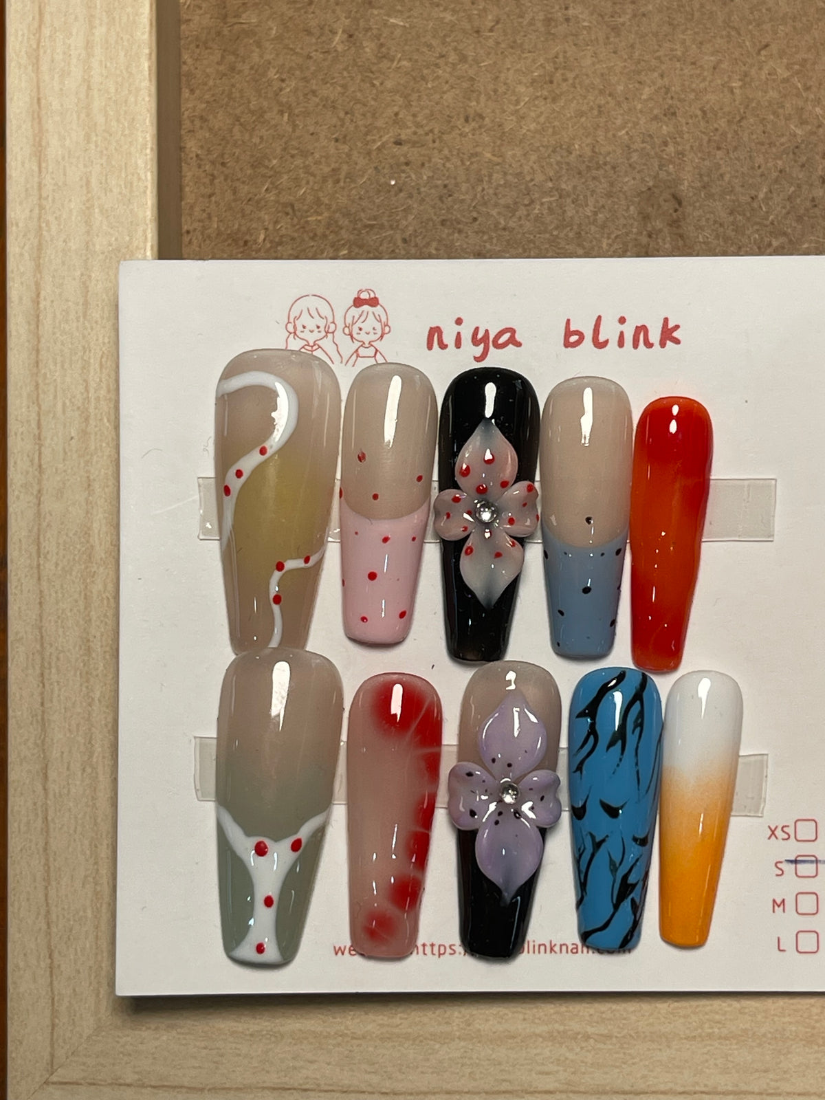 Small coffin 2560