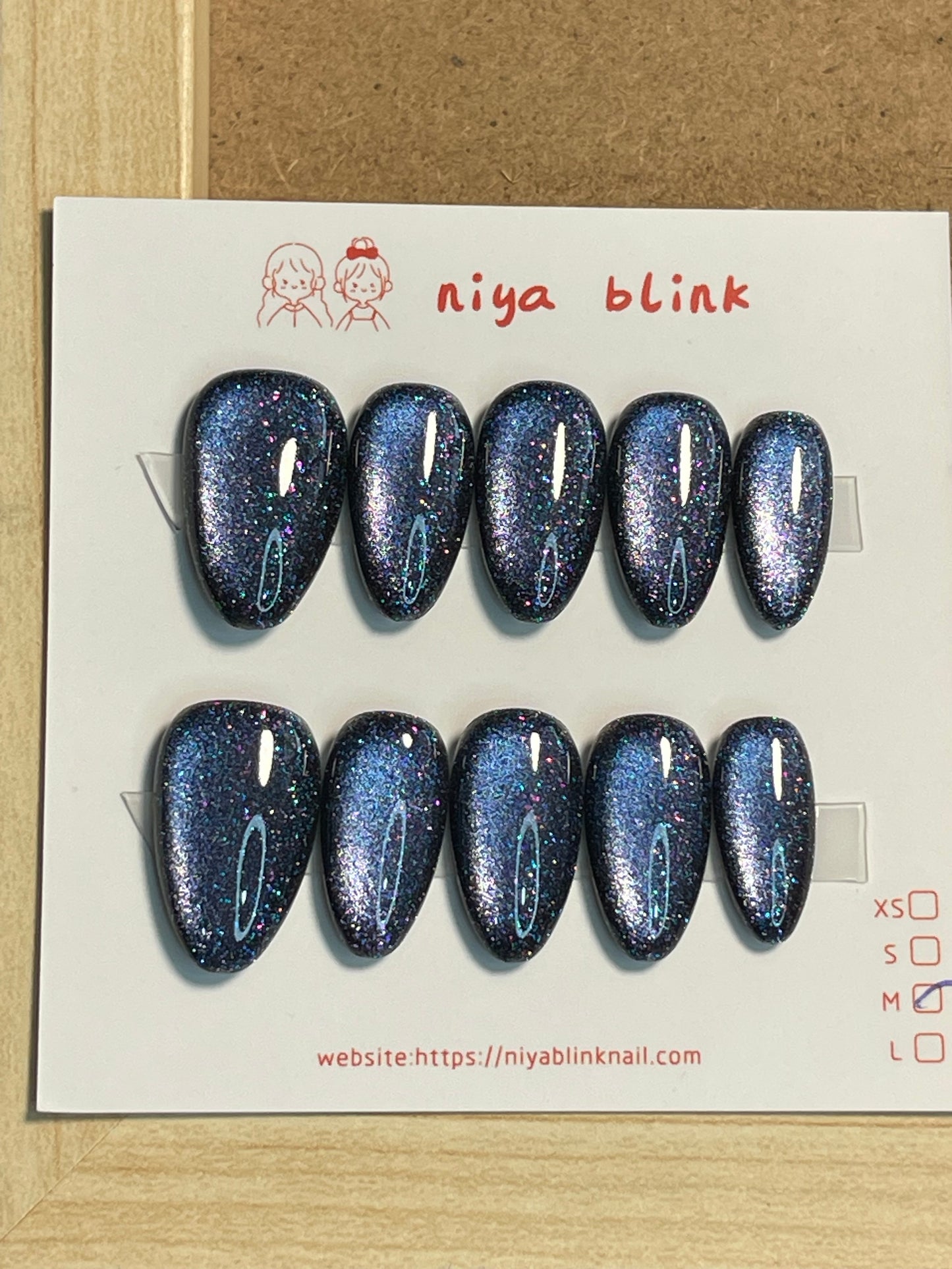 Medium cat eye （Short almond
