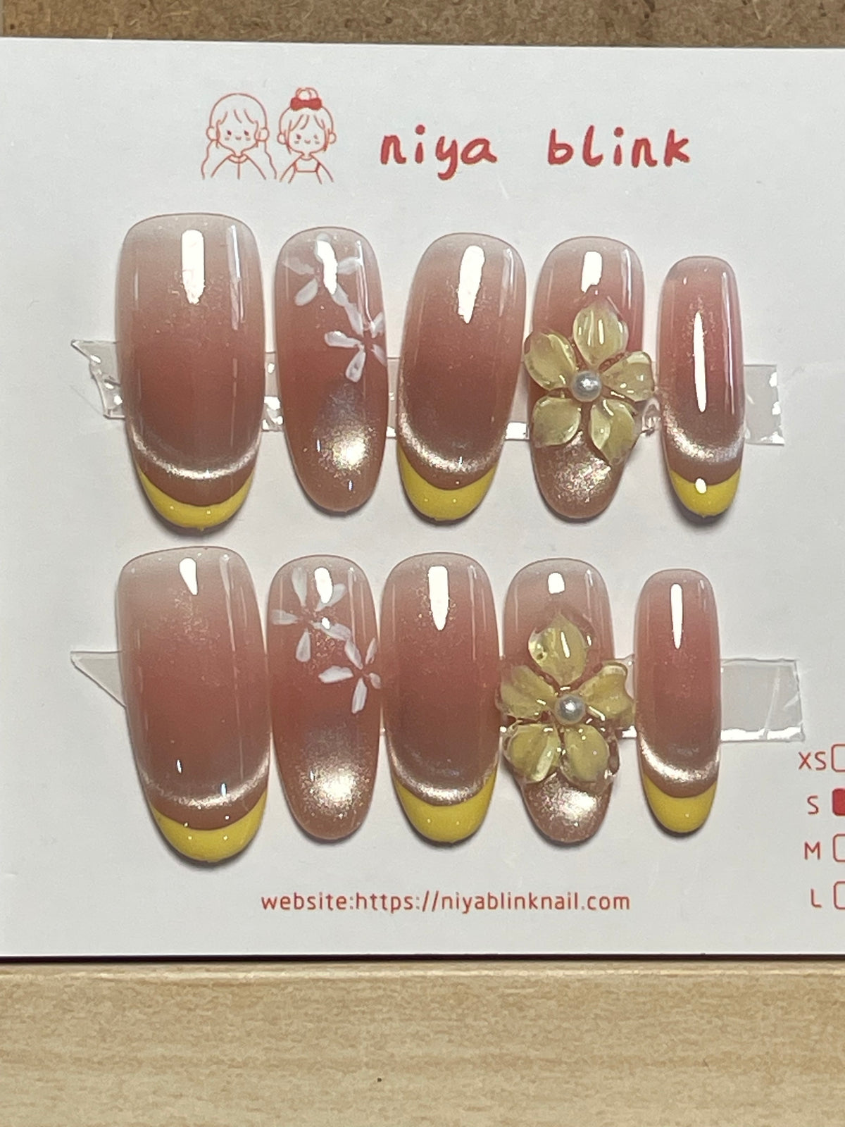 Small Oval 2619