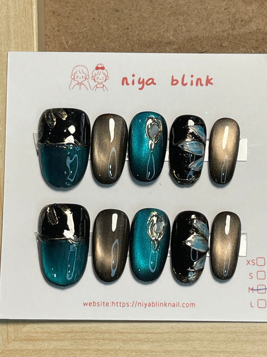 Medium 894
