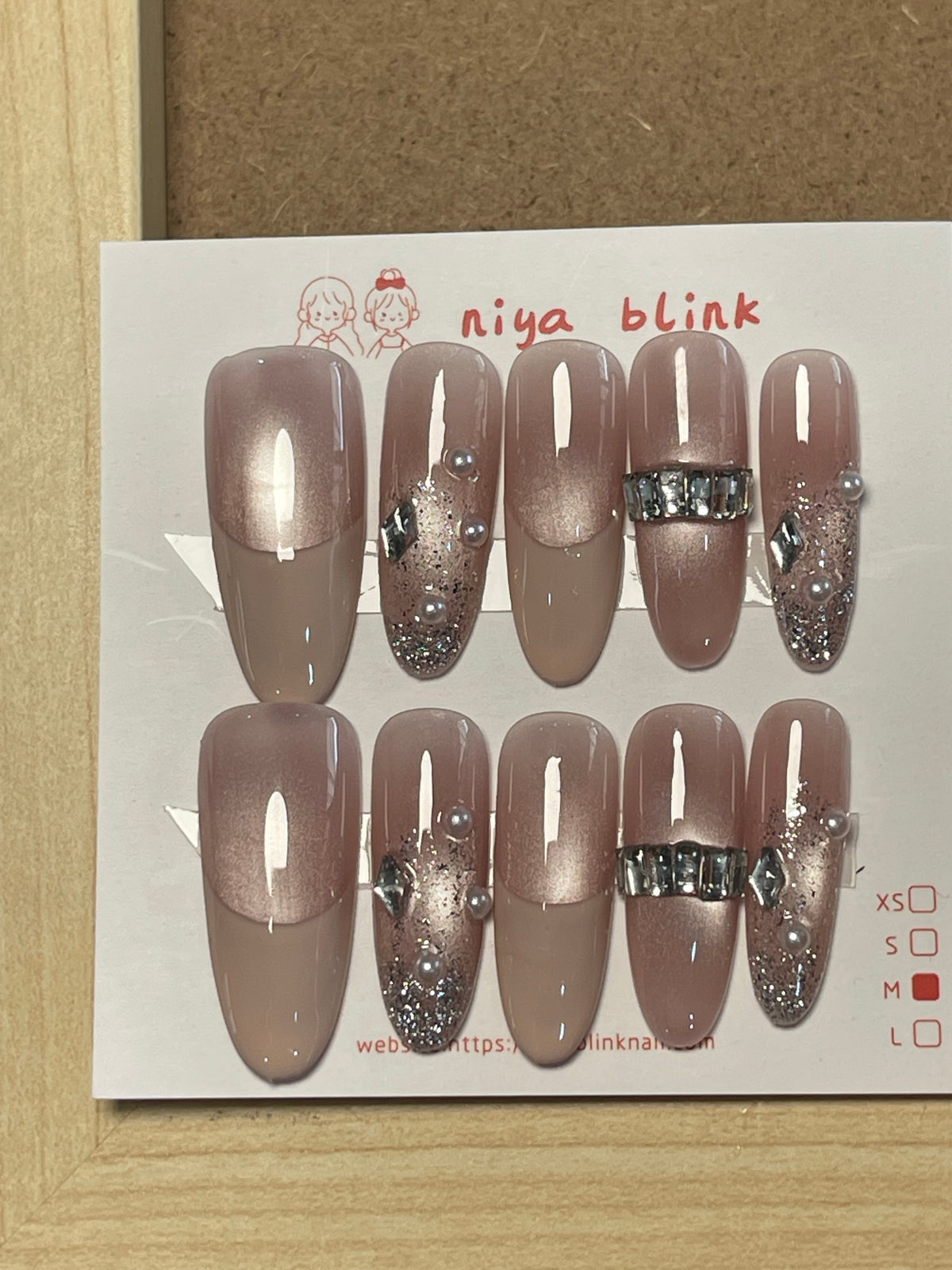 Medium 6204