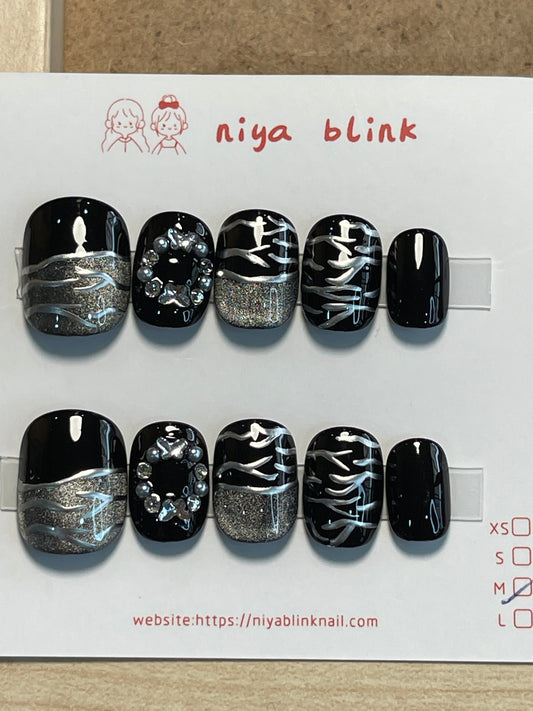medium 689