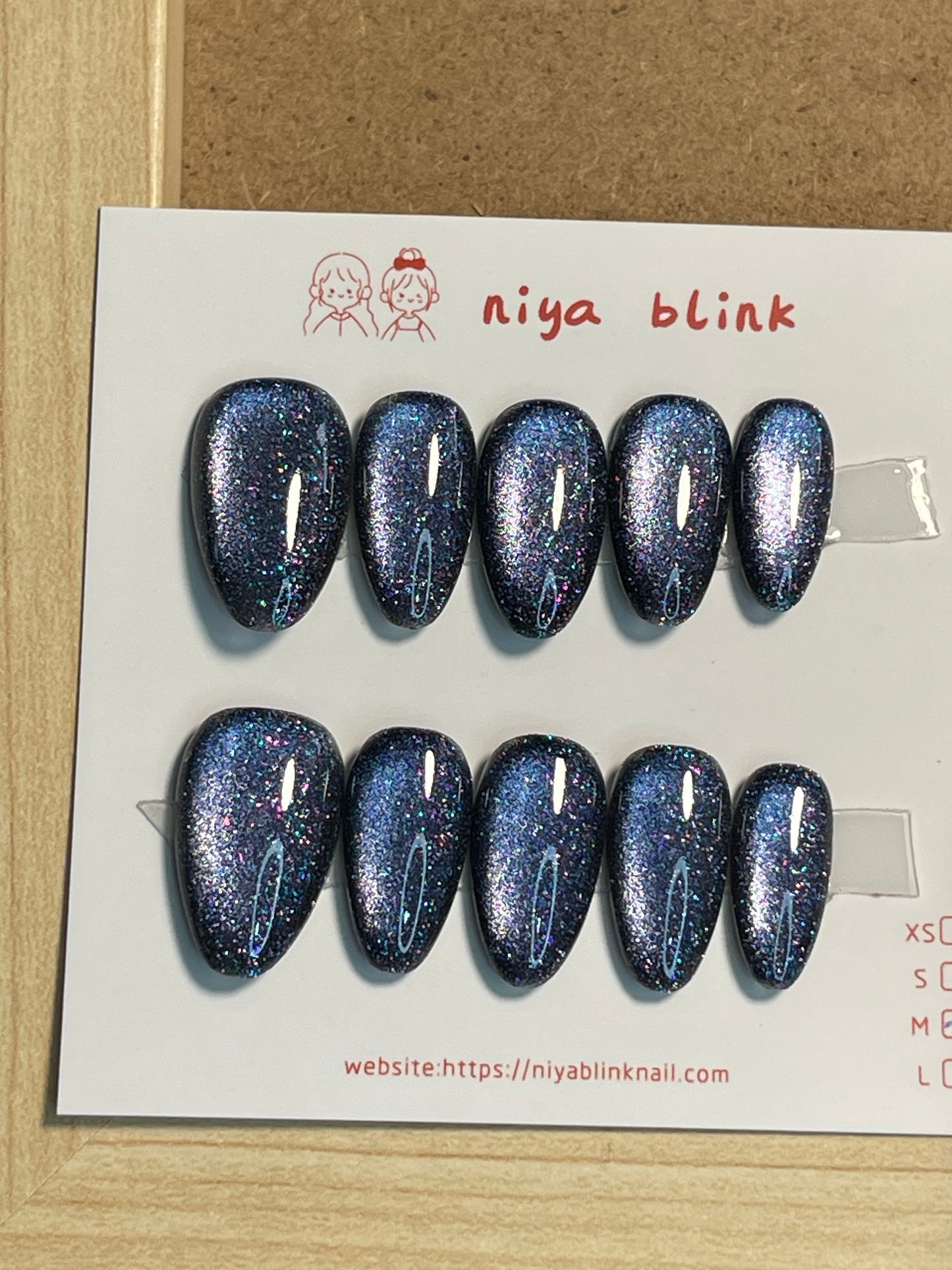 Medium cat eye （Short almond