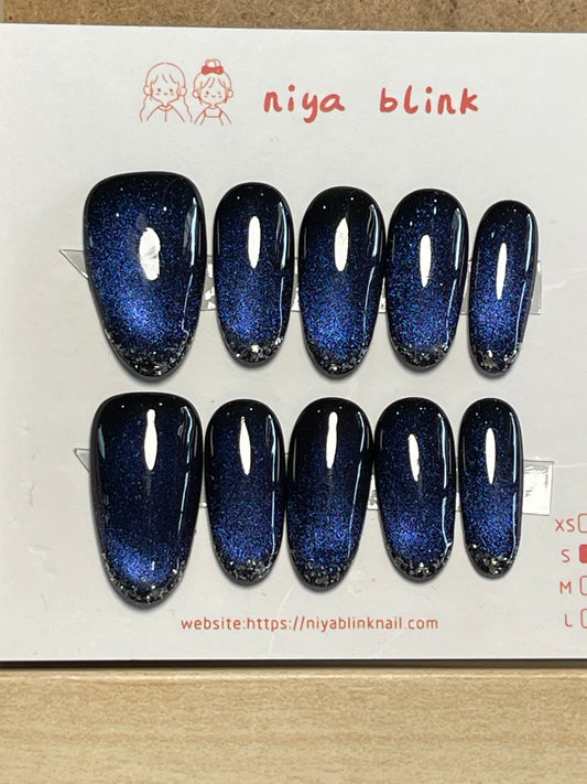 Small Oval 2653