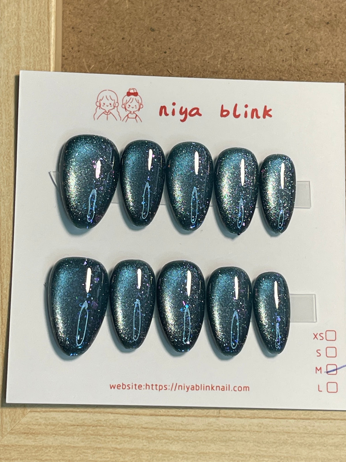 Medium cat eye （Short almond