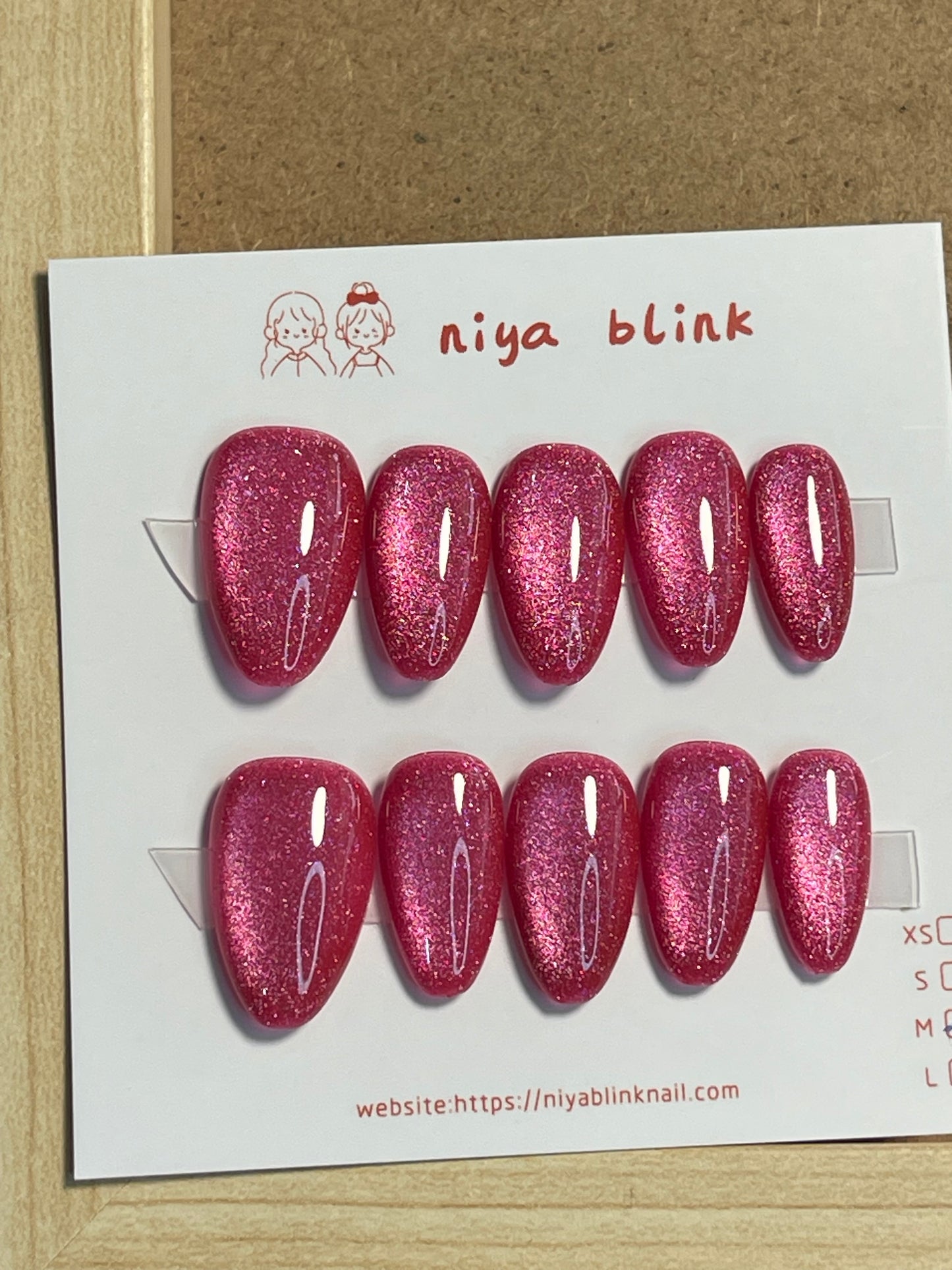Medium cat eye （Short almond