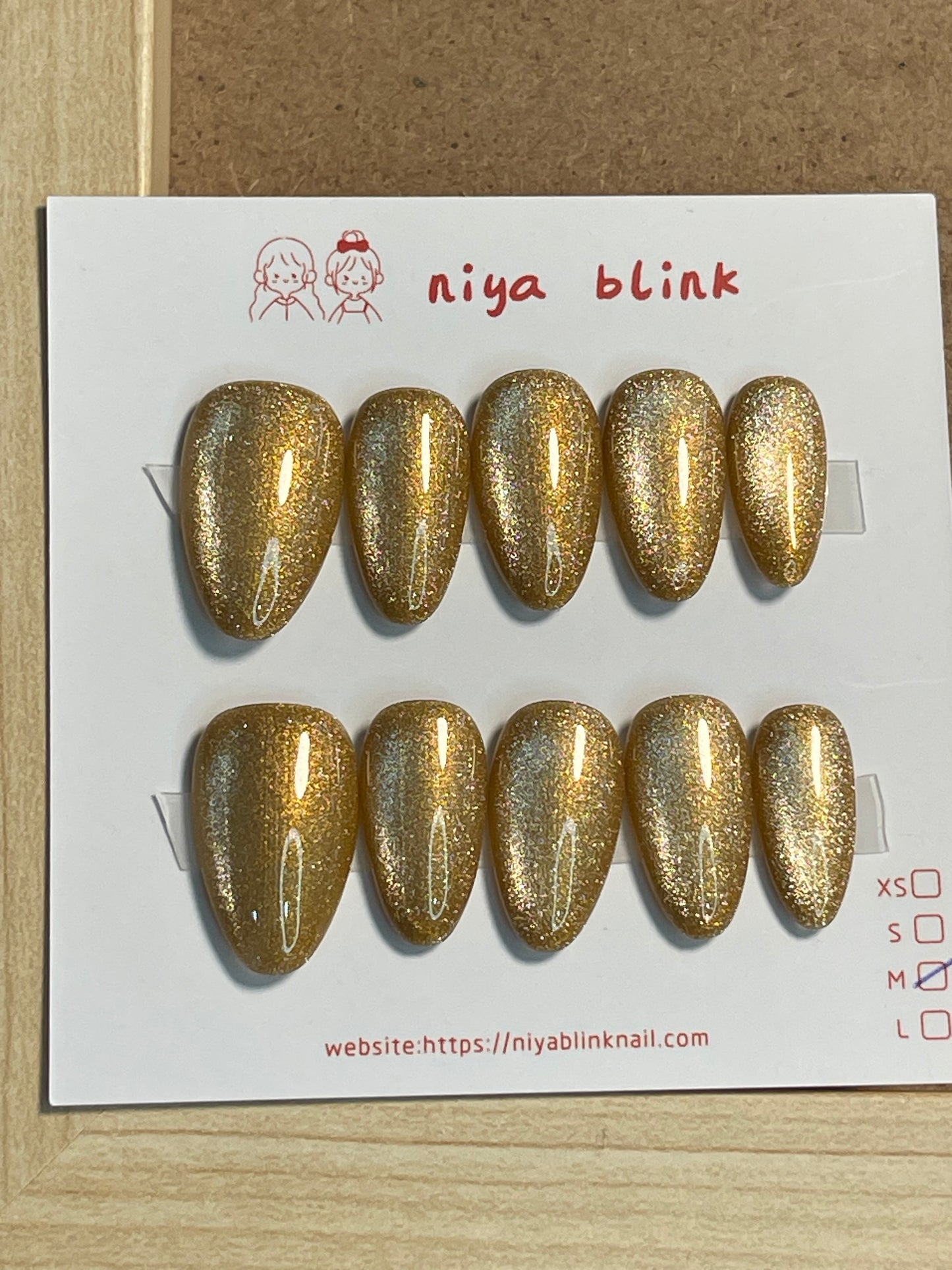 Medium cat eye （Short almond