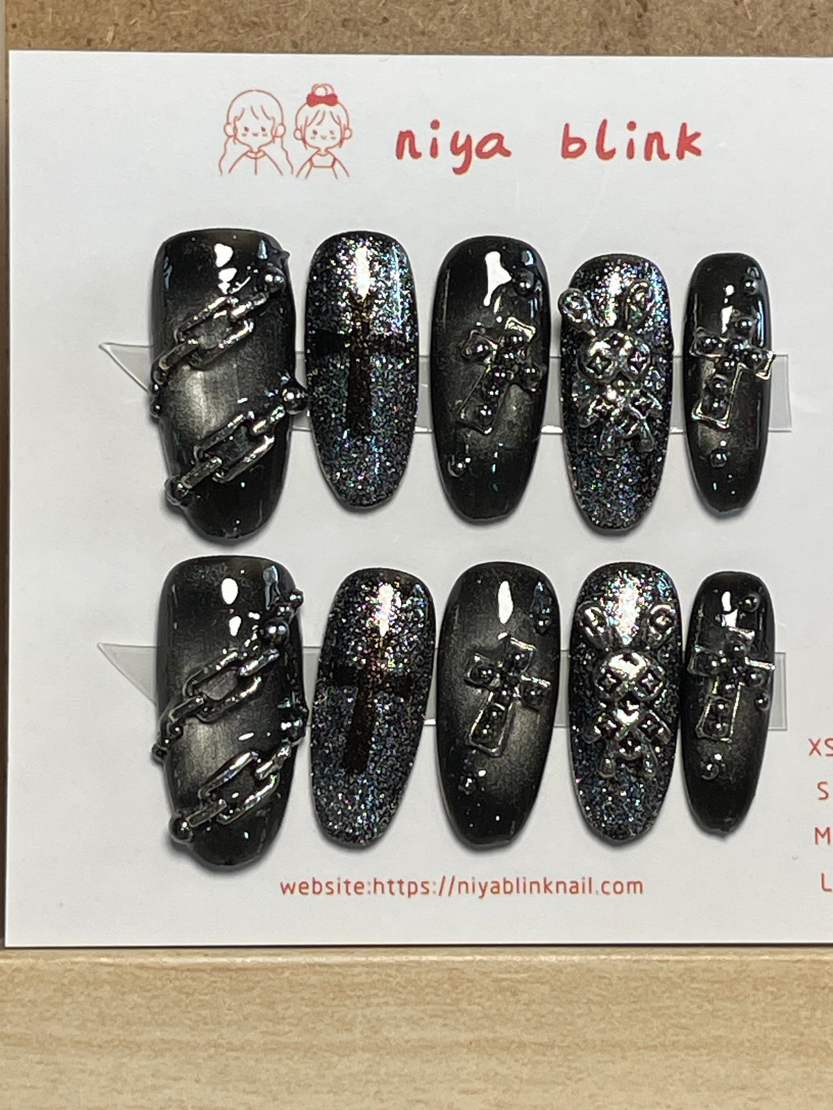 Small Oval 2669