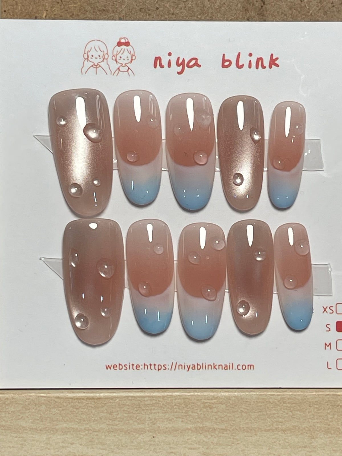 Small Oval 2627