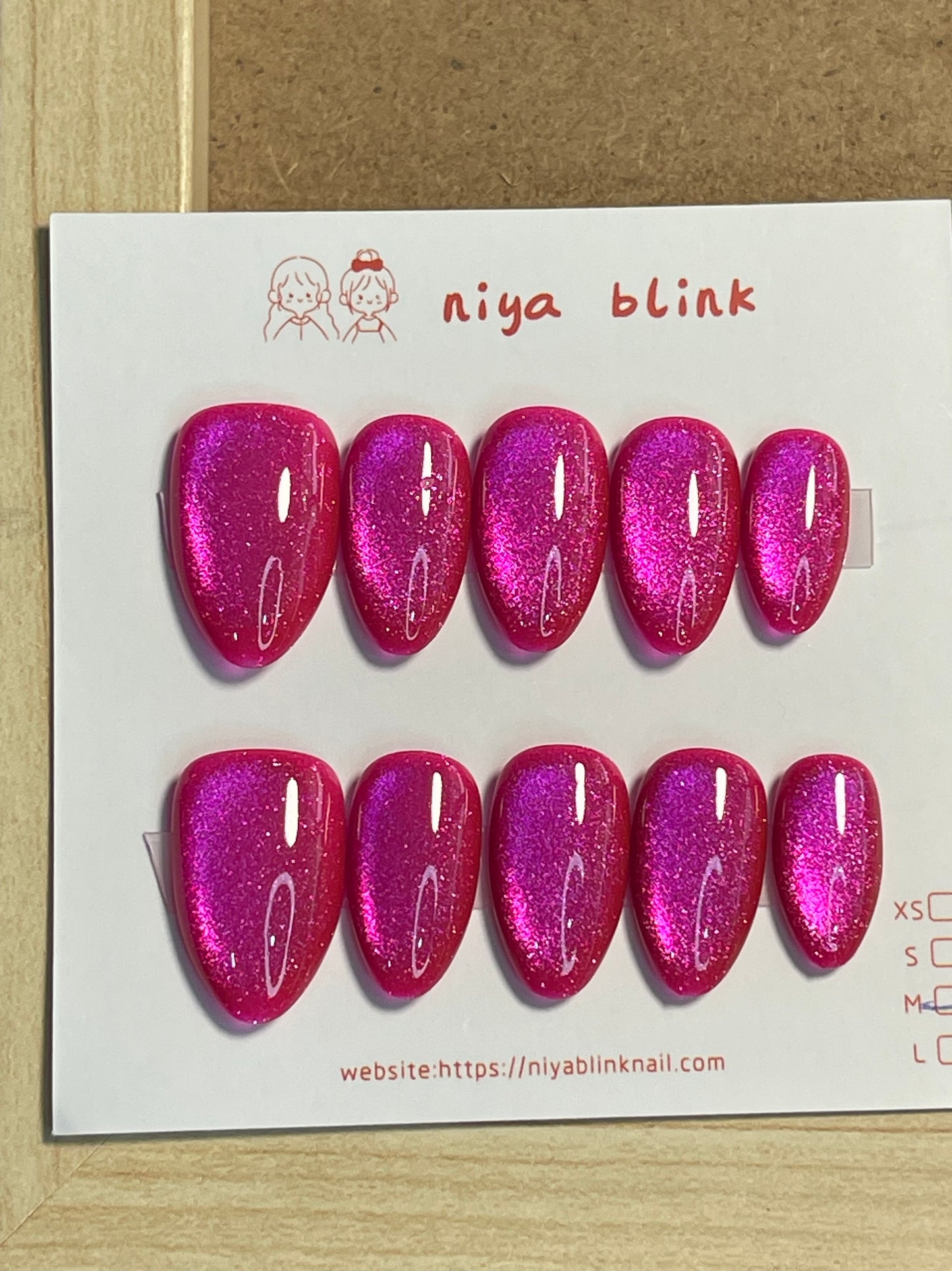 Medium cat eye （Short almond